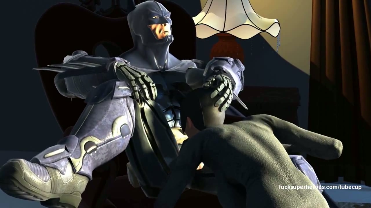 Batman makes Catwoman deep swallow his dick